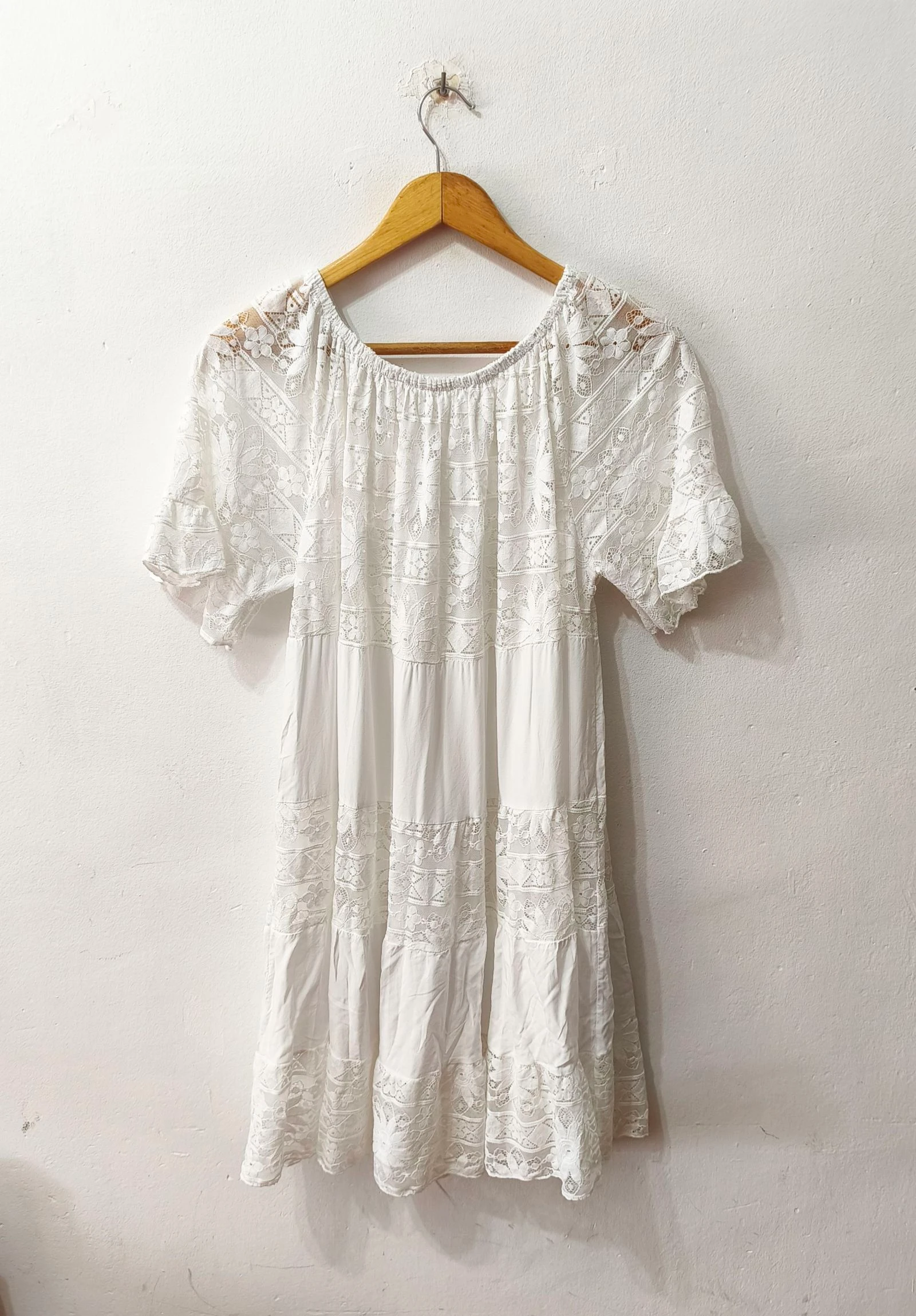 Witte zomerjurk voor dames maat M-L – photo 2
